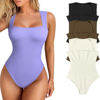 Noovea | Ärmellose Bodysuit mit eckigem Ausschnitt