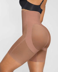 AirSlim® Mesh Smooth Butt-Lifting Shorts